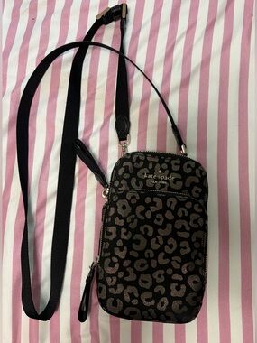 Kate Spade leopard purse small
